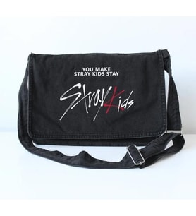 Stray Kids Postacı Çantası