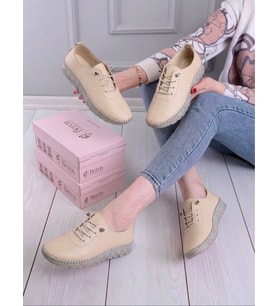 BEREN Hakiki Deri Bej Kadın Ayakkabı Ortopedik Taban Düz Esnek Bağcıklı Comfort Casual Günlük Sneaker