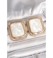 Pirinç Gold Renk Beyaz Mineli Kare Model Kadın Küpe - TJ-BKP10428