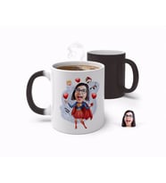 BK Gift Kişiye Özel Anneler Günü Temalı Süper Anne Karikatürlü Sihirli Kupa Bardak-1 (Beyaz)