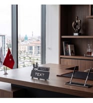 Kişiye Özel Diş Hekimi Metal Masa İsimliği Diş Üniti Koltuğu Figürlü Klinik Ofis Hediyesi