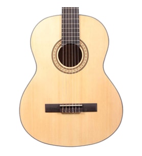 Madison MCG-200 Klasik Gitar (Başlangıç - Eğitim Serisi)  Ihlamur Ağacı Gövde, Rahat Sap Profili, Yeni Başlayan Öğrenciler İçin Yumuşak Tuşe  Uyum: 4/4 (Tam Boy) Standart