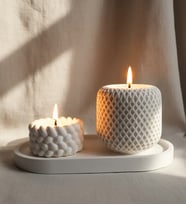3’lü Pudra Kokulu Dekoratif Mum Seti – El Yapımı Modern Minimal Ev Dekoru