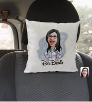 BK Gift Kişiye Özel İsimli Kadın Doktor Karikatürlü Kare Araç Koltuk Yastığı-1
