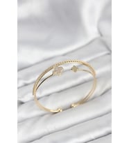 Yonca Model Pirinç Gold Renk Kadın Bileklik - TJ-BB8259