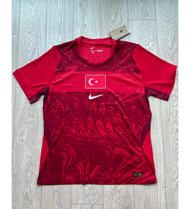 Türkiye 2026 Dünya Kupası İç Saha İthal Kalite Profesyonel Maç Forması