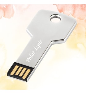 KİŞİYE ÖZEL KUTULU METAL 32GB ANAHTAR FLAŞ BELLEK FARKLI RENKLERDE