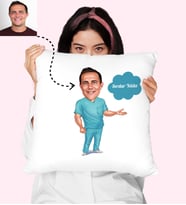 Operatör Doktor Erkek Karikatürlü Kişiye Özel Yastık