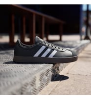 ADİDAS VL COURT BASE CBLACK/FTWWHT/CBLACK