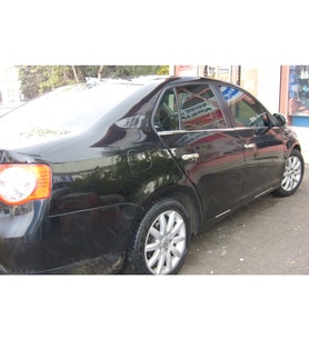 Vw Jetta Cam Çıtası 4 Parça  2006-2011  Paslanmaz Çelik