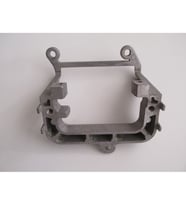 RENAULT MASTER- 3- 11/19; MOTOR TAKOZU BAĞLANTI KULAĞI (ALÜMİNYUM) 112225095R 1497-7520