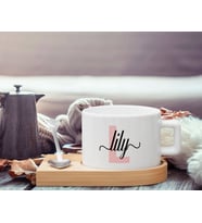 BK Gift Kişiye Özel İsimli Ahşap Altlıklı Seramik Fincan, Doğum Günü Hediyesi, Arkadaşa Hediye, Ev Hediyesi, Kahve ve Çay Bardak Seti (Model 1)