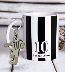 BK Gift Kişiye Özel Siyah-Beyaz Tasarımlı Kupa Bardak ve Formalı Metal Anahtarlık Hediye Seti Model 2
