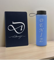 BK Gift Kişiye Özel İsimli Lacivert Defter ve Mavi Cam Matara Hediye Seti-2, Sevgiliye Hediye, Arkadaşa Hediye, Yeni İş Hediyesi