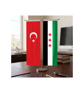 Yeni Suriye Bayrağı ve Türk Bayrağı Kırlangıç T tipi Masa Bayrak Takımı
