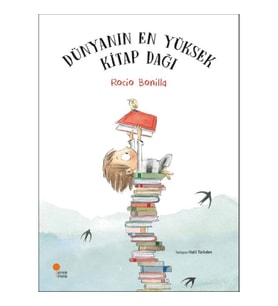 Dünyanın En Yüksek Kitap Dağı