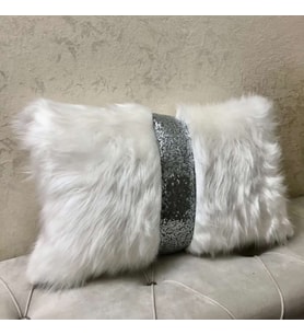 YILMAZHOME Peluş Dikdörtgen Şeritli Kırlent Kılıfı - (Beyaz Peluş-Gümüş Şeritli)