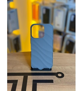 iPhone 16 Pro Uyumlu Kaymaz Tırtıklı Dokulu Mat Kılıf (Gri)