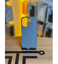 iPhone 16 Pro Uyumlu Kaymaz Tırtıklı Dokulu Mat Kılıf (Gri)