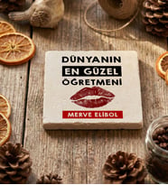 Kişiye Özel Dünyanın En Güzel Öğretmeni Bardak Altlığı Öğretmenler Günü Hediyesi (Krem)