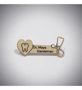Gökdeniz 925 Kişiye Özel İsimli Doktor Temalı Hediyelik 925 Ayar Gümüş Yaka Rozeti