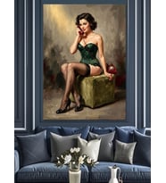 Yeşiller İçinde Pin-Up Kadın Figürü Dekoratif Kanvas - Mdf Ahşap Tablo