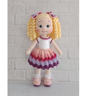 Festival Kıvırcık Sarı Saçlı Karnaval Bebek Amigurumi Organik Oyuncak