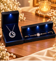 925 Ayar Gümüş Takı Seti Rose Kelebek Yuvası Kolye ve Gold Güneş Bileklik Işıklı Kutulu