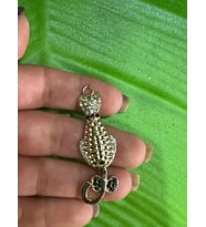 ZİRKON TAŞLI KEDİ KOLYE UCU 5X2 CM