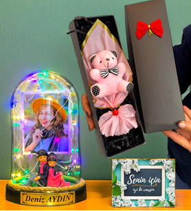 Kişiye Özel Renkli Led Işıklı Fanus ve Kutusunda Pembe Ayıcık Buketi (Model 7)