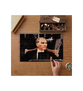 Mustafa Kemal Atatürk Tasarımı 240 parça Ahşap Puzzle Ahşap Kutuda MP06345