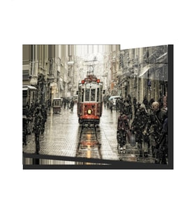 İstanbul İstiklal Caddesi Manzara 4mm Dayanıklı Cam Tablo Temperli Cam