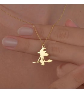 Kişiye Özel 925 Ayar Gümüş Zarif Cadı Figürlü Kolye (Gold)