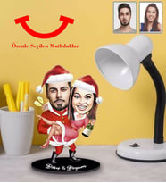 Kişiye Özel Yılbaşı Sevgili Karikatürlü 3mm Şeffaf Pleksi Akrilik Biblo Model-2