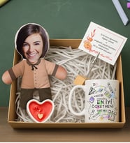 BK Gift Kişiye Özel Kadın Öğretmen Bebek Yastık & Kupa Bardak & Mum & Notluk -3, Öğretmenler Günü, Öğretmene Hediye