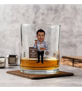 Kişiye Özel Puro İçen Erkek Karikatürlü Viski Bardağı