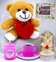 Premium Özel Hediye Seti Pembe Türk Kahvesi Fincanı, Mum, Ayıcık, Işıklı Fanus (Model 3)