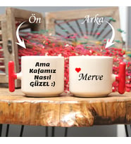 “Ama Kafamız Nasıl Güzel” Mottolu Renkli T Kulplu Kupa Bardak