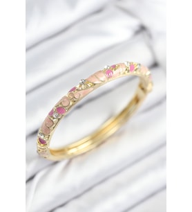 Mineli Pirinç Zirkon Taşlı Pembe Çiçek Motifli Gold Kadın Kelepçe - Tj-Bb7817