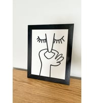 Modern Siyah Çerçeveli Ahşap Tuvalet & Banyo Tablosu – (25x20 cm)