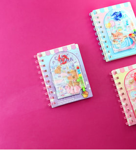 Capybara Oyun Kapaklı Spiralli Çizgili Defter (Mor)