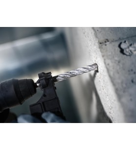 1x PRO SDS plus-5X Kırıcı Delici Delme Ucu (Donatılı Beton, Beton, Ø 9,50 mm, Professional Aksesuar Kırıcı Delici)