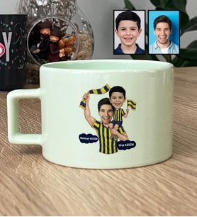 Kişiye Özel Karikatürlü Sarı Lacivert Taraftar Baba Oğul Lüks Pastel Fincan Babalar Günü Hediyesi