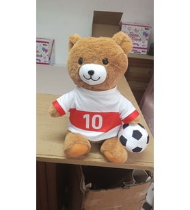 Oyuncak Peluş Kırmızı Beyaz Formalı Futbolcu Ayıcık 45 cm