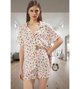 Kadın Yazlık Şortlu Pijama Takımı Çok Desenli Viskon Kumaş Rahat Kalıp Kaliteli İşçilik Uzun Ömürlü (Çok Renkli)