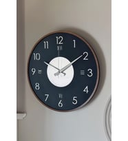 MODERN AHŞAP DUVAR SAATİ SAĞLAM **ÇOK ŞIK** ve BİRARADA..NO:49