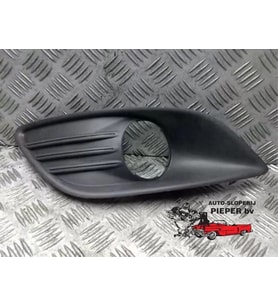 Ford Focus Ön Sis Lamba Kapağı Delikli Nikelaj Çerçeve Sol 2008- (Oem No:  8M5119953Ae)