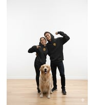 Sevgililer Günü Özel Golden Retriever Figürlü Unisex Siyah Hoodie – Patili Aşk Temalı Kapüşonlu Sweatshirt