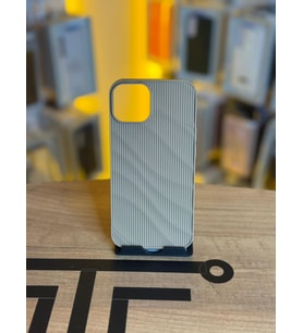 iPhone 13 Uyumlu Kaymaz Tırtıklı Dokulu Mat Kılıf (Bej)
