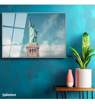 Gümüş Renk Metal Çerçeveli Tamperli Cam Tablo New York Özgürlük Anıtı Şehir Mimari Tablo Duvar Dekoru